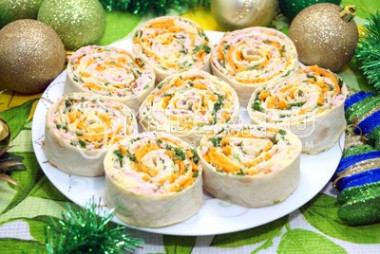 Рулет из лаваша "Новогодний калейдоскоп"