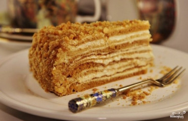 Медовик — классический рецепт с маленьким секретом