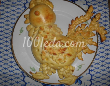 Пирог с повидлом-петушок