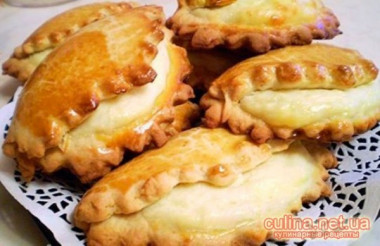 Сочник с творогом 