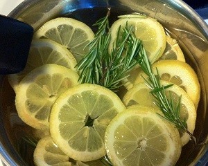 Сварите лимоны вечером и пейте жидкость, когда проснетесь…Вы будете потрясены результатами!