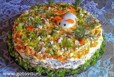 Печеночный торт из куриной печени с грибами и морковью