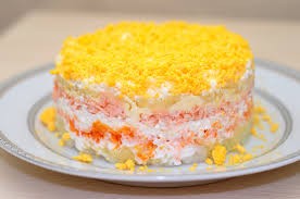 Салат «Мимоза» с тунцом и сыром