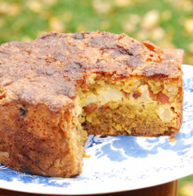 Овсяный пирог с яблоками  