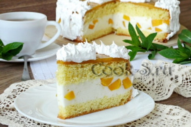   Торт с консервированными персиками