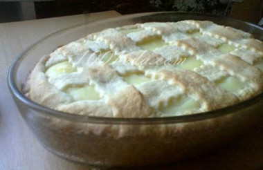 Волшебный и нежный яблочный пирог с заварным кремом