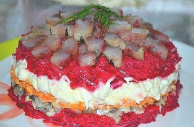 Салат с сельдью