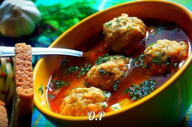 Томатный суп с рыбными фрикадельками