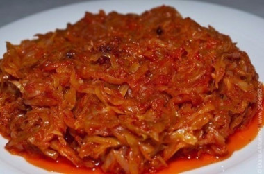 Тушеная капустка, очень вкусно!