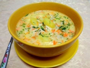 Сырный суп с куриным филе