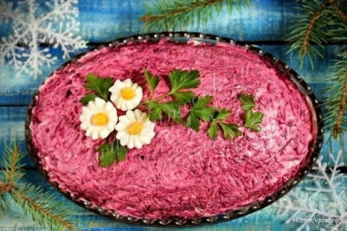 Салат "Скумбрия под шубой"