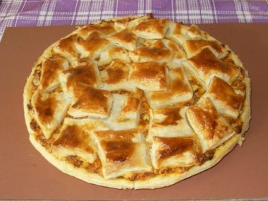 Креатопита - слоеный пирог с курицей и сыром