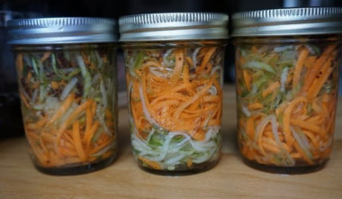 Салат из кабачков по-корейски