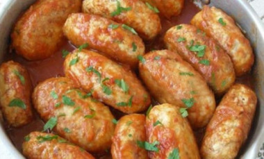 Котлеты из фарша и кабачков