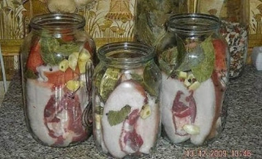 Очень вкусное сало в тузлуке