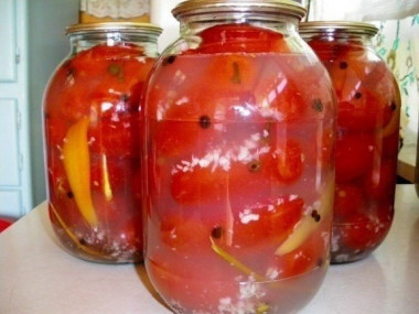 Помидоры в дымке