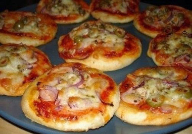 Маленькие пиццы