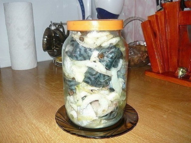 Маринованная скумбрия