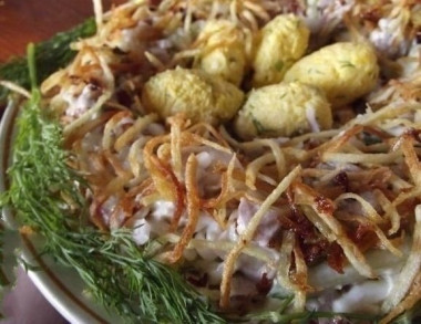 Салат "Гнездо глухаря"