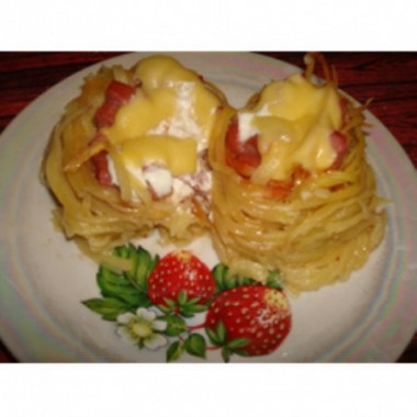 Гнезда из макарон