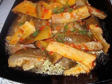 Баклажаны острые со сладким перцем