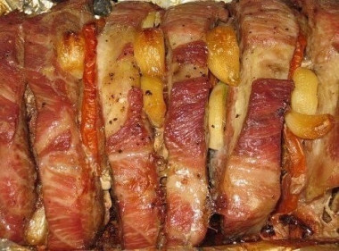 Фаршированная свиная шейка