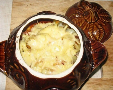 Пельмени в горшочках: 4 рецепта