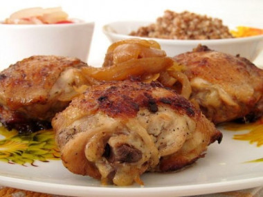 Куриные бедра со вкусом шашлыка