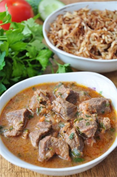 Говядина в остром соусе по-арабски