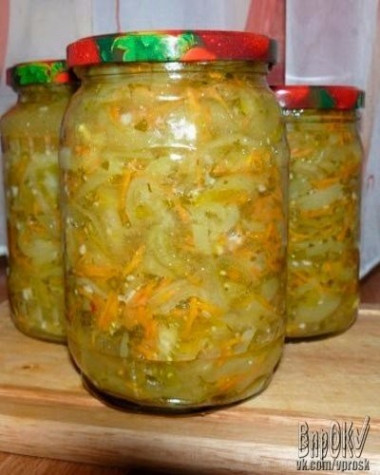 Праздничный салат из зеленых помидоров