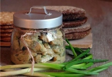 Селедка в горчичном маринаде