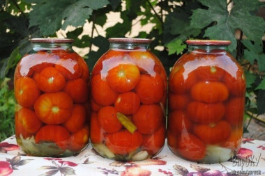 Сладкие маринованные помидоры