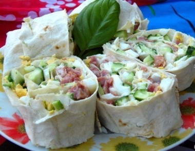 Закуска в лаваше