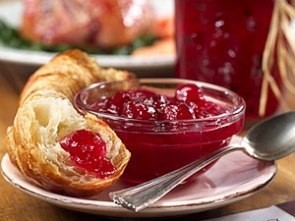 Сливовое варенье с орехами