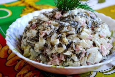 Салат из морской капусты