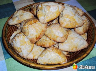 Восточные пирожные "Уши Амана"