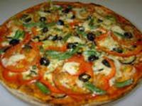 Овощная пицца.