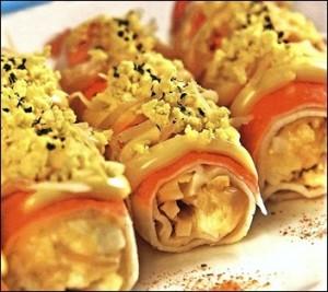 Рулетики из крабовых палочек