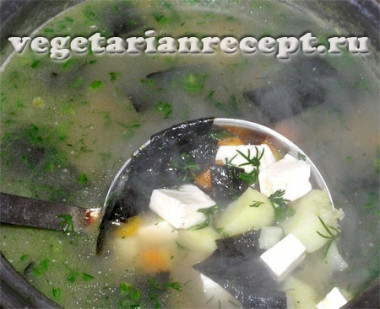Суп с нори (вегетарианская уха)