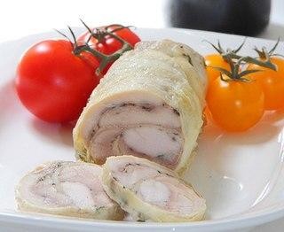 Паровой куриный рулет.