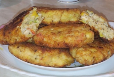 Нежнейшие котлетки по-Гавайски с кукурузой