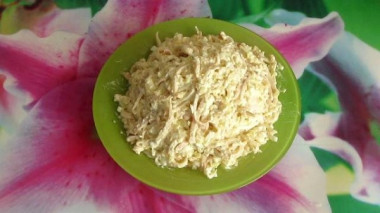 Салат из кальмаров