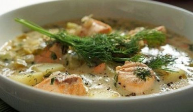 Финский суп с лососем и картофелем