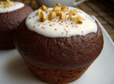 Сметанный шоколадный кекс в микроволновке.