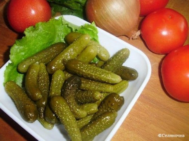 Солёные огурцы с горчицей  (вариант 2)