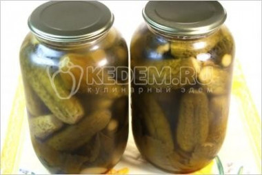 Огурчики маринованные хрустящие