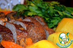 Запеченая говяжья грудинка