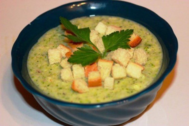 Сливочный суп-пюре с брокколи