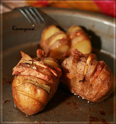 Картошка печеная.20 рецептов в копилку.