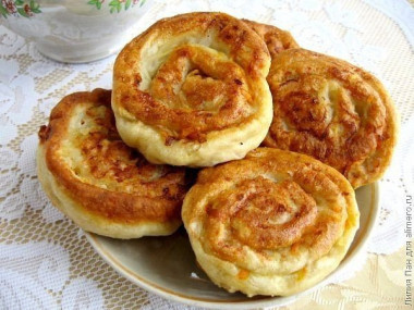 творожные рулетики с фаршем и овощами